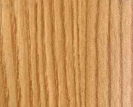 Màu Gỗ Sồi thường có màu nâu đậm đến nâu sáng, với một vẻ đẹp tự nhiên và vân gỗ độc đáo. Gỗ Sồi được sử dụng rộng rãi để chế tạo đồ nội thất, sàn gỗ, ván cửa, tủ và nhiều sản phẩm nội thất khác. Nó có tính thẩm mỹ cao và phù hợp với nhiều loại thiết kế nội thất, từ cổ điển đến hiện đại.