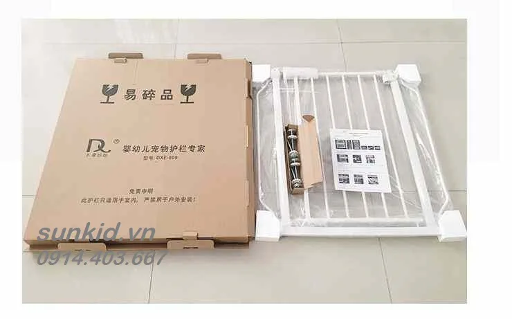 Chắn cửa không khoan Umoo UM-08161 4 Thanh chắn cầu thang Umoo, chắn cửa không khoan Umoo 08161